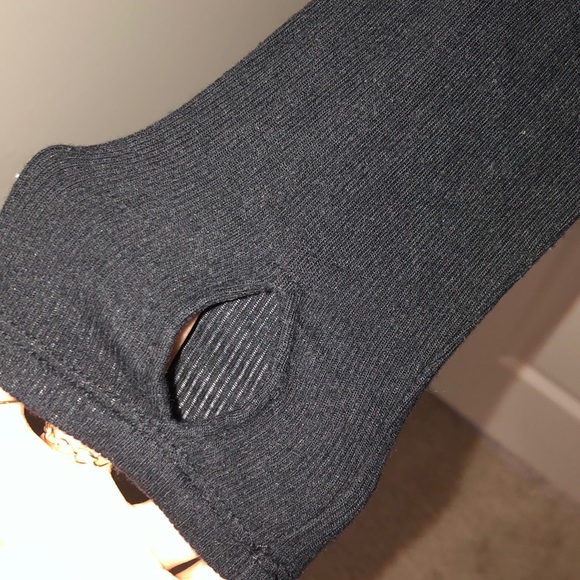 Worn condition, soft black dress with gold neck - Picture 5 of 5